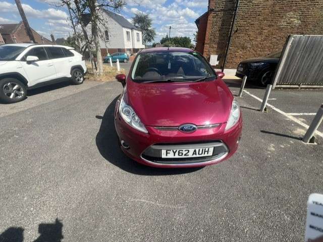 A 2012 FORD FIESTA 1.4 Titanium Hatchback 5dr Petrol Automatic (149 g/km, 94 bhp) A 2012 FORD FIESTA 1.4 Titanium Hatchback 5dr Petrol Automatic (149 g/km, 94 bhp)