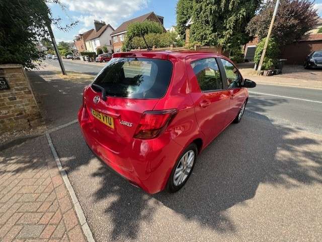 2015 TOYOTA YARIS 2015 TOYOTA YARIS