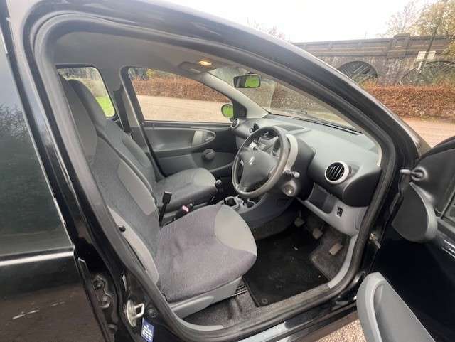 2006 PEUGEOT 107 2006 PEUGEOT 107