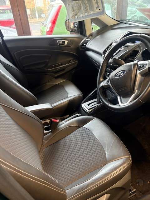 2015 FORD ECOSPORT 2015 FORD ECOSPORT