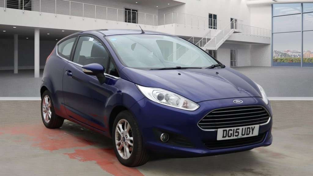 A 2015 FORD FIESTA 1.25 Zetec Hatchback 3dr Petrol Manual Euro 6 (82 ps) A 2015 FORD FIESTA 1.25 Zetec Hatchback 3dr Petrol Manual Euro 6 (82 ps)