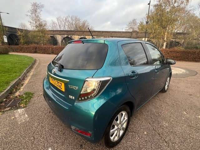 2013 TOYOTA YARIS 2013 TOYOTA YARIS