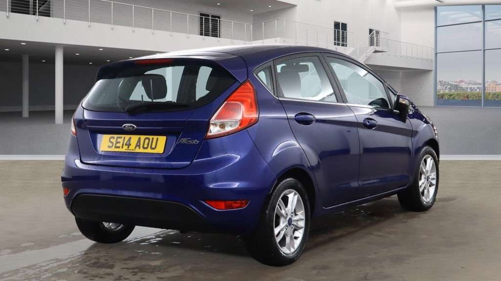A 2014 FORD FIESTA 1.25 Zetec Hatchback 5dr Petrol Manual Euro 5 (82 ps) A 2014 FORD FIESTA 1.25 Zetec Hatchback 5dr Petrol Manual Euro 5 (82 ps)