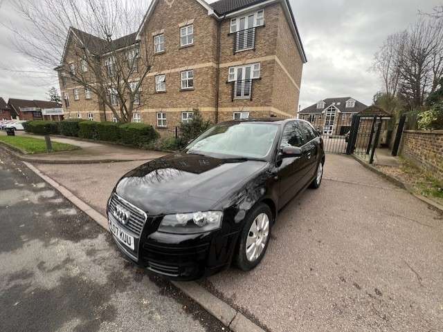 A 2007 AUDI A3 1.6 Special Edition Hatchback 3dr Petrol Automatic (183 g/km, 101 bhp) A 2007 AUDI A3 1.6 Special Edition Hatchback 3dr Petrol Automatic (183 g/km, 101 bhp)