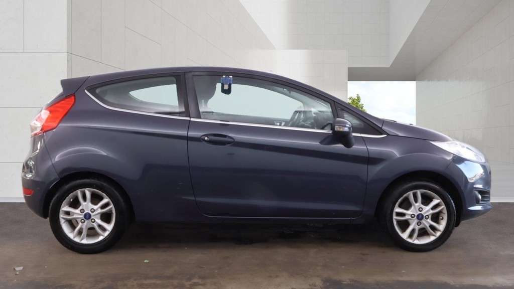 A 2014 FORD FIESTA 1.25 Zetec Hatchback 3dr Petrol Manual Euro 5 (82 ps) A 2014 FORD FIESTA 1.25 Zetec Hatchback 3dr Petrol Manual Euro 5 (82 ps)