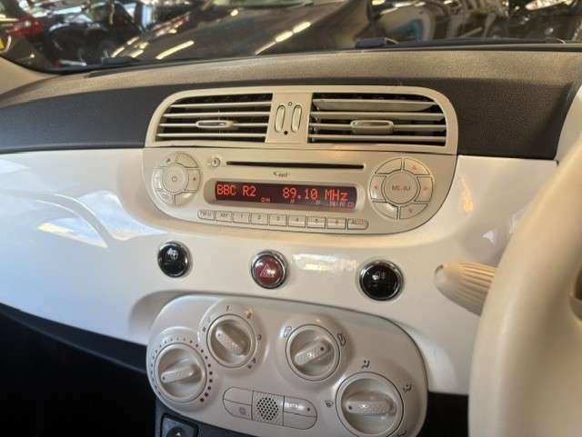 2014 FIAT 500 2014 FIAT 500