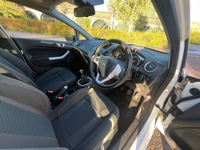 2016 FORD FIESTA 2016 FORD FIESTA