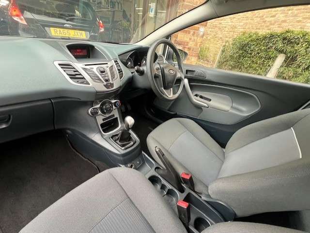 2011 FORD FIESTA 2011 FORD FIESTA