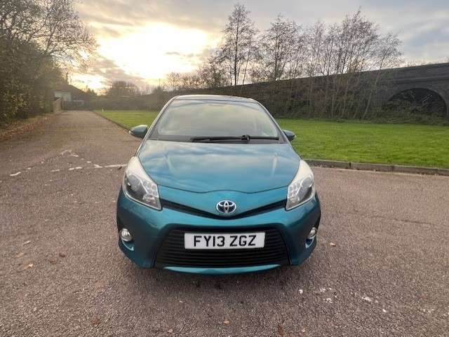 2013 TOYOTA YARIS 2013 TOYOTA YARIS
