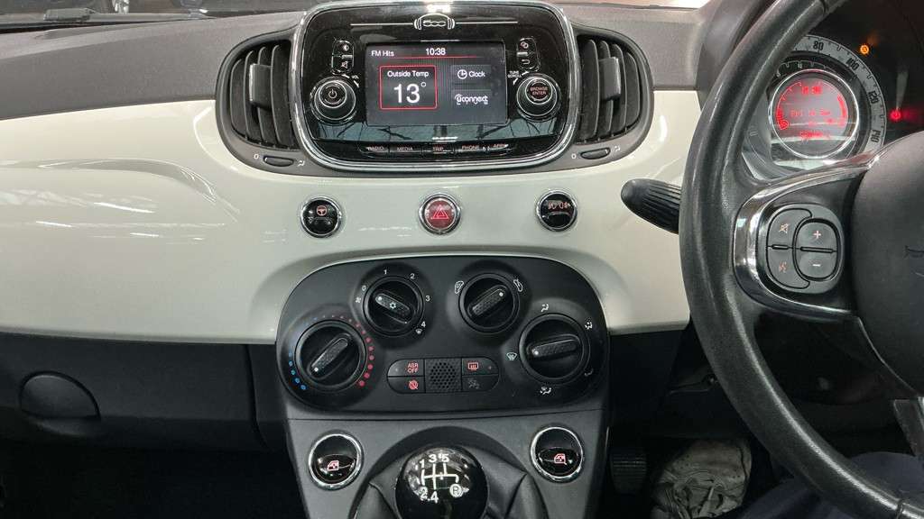 A 2016 FIAT 500 1.2 Lounge Hatchback 3dr Petrol Manual Euro 6 (s/s) (69 bhp) A 2016 FIAT 500 1.2 Lounge Hatchback 3dr Petrol Manual Euro 6 (s/s) (69 bhp)