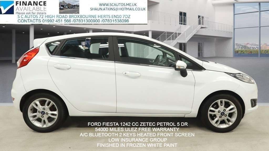 A 2015 FORD FIESTA 1.25 Zetec Hatchback 5dr Petrol Manual Euro 6 (82 ps) A 2015 FORD FIESTA 1.25 Zetec Hatchback 5dr Petrol Manual Euro 6 (82 ps)
