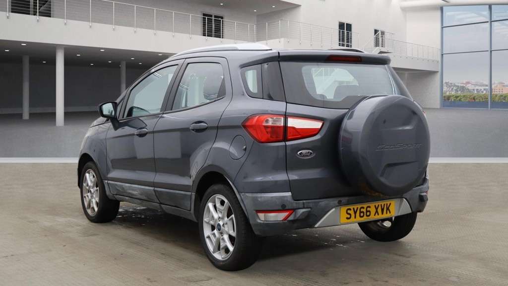 A 2017 FORD ECOSPORT 1.5 Titanium SUV 5dr Petrol Powershift 2WD Euro 5 (112 ps) A 2017 FORD ECOSPORT 1.5 Titanium SUV 5dr Petrol Powershift 2WD Euro 5 (112 ps)