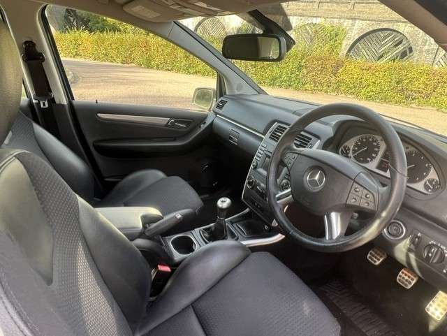 2010 MERCEDES-BENZ B CLASS 2010 MERCEDES-BENZ B CLASS
