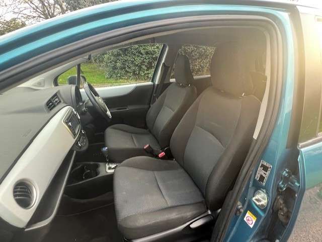 2013 TOYOTA YARIS 2013 TOYOTA YARIS