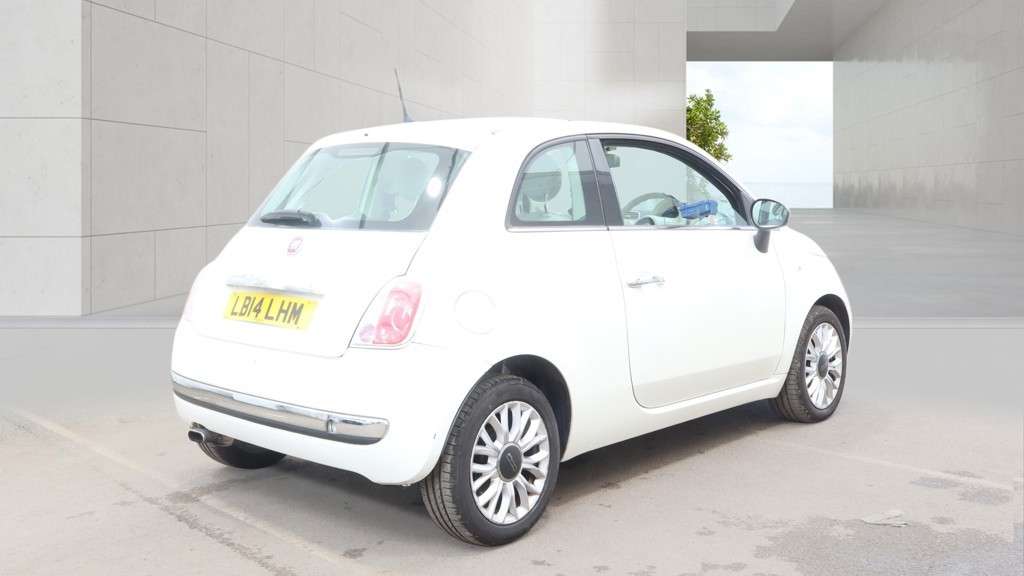 A 2014 FIAT 500 1.2 Lounge Hatchback 3dr Petrol Manual Euro 6 (s/s) (69 bhp) A 2014 FIAT 500 1.2 Lounge Hatchback 3dr Petrol Manual Euro 6 (s/s) (69 bhp)