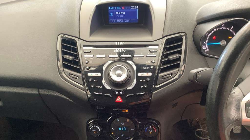 2013 FORD FIESTA 2013 FORD FIESTA