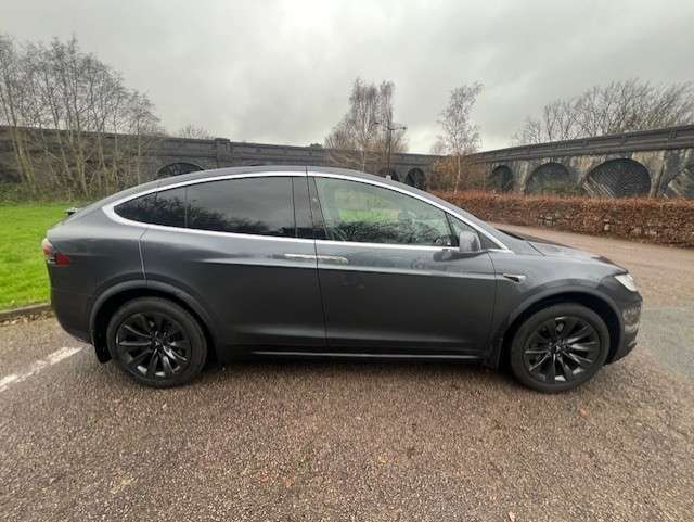 2019 TESLA MODEL X 2019 TESLA MODEL X