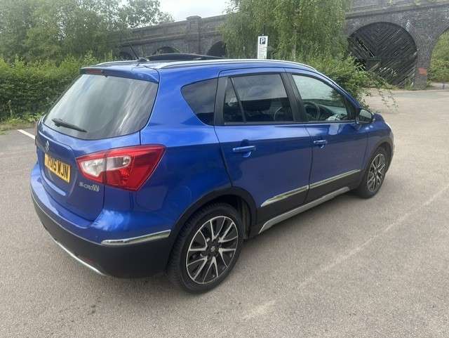 2015 SUZUKI SX4 2015 SUZUKI SX4