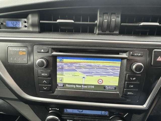 2013 TOYOTA AURIS 2013 TOYOTA AURIS