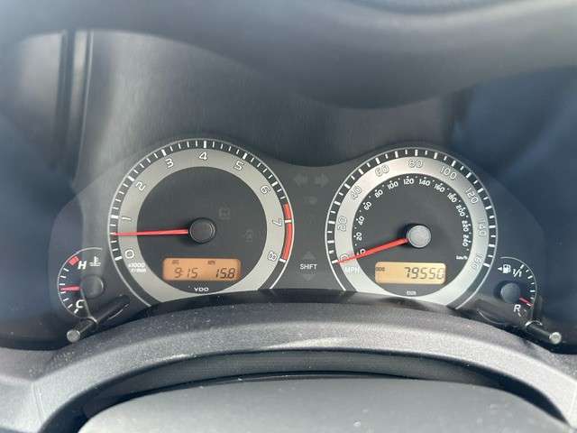 2010 TOYOTA AURIS 2010 TOYOTA AURIS