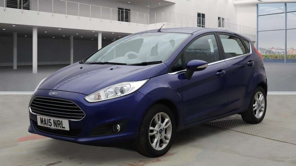 A 2015 FORD FIESTA 1.25 Zetec Hatchback 5dr Petrol Manual Euro 5 (82 ps) A 2015 FORD FIESTA 1.25 Zetec Hatchback 5dr Petrol Manual Euro 5 (82 ps)