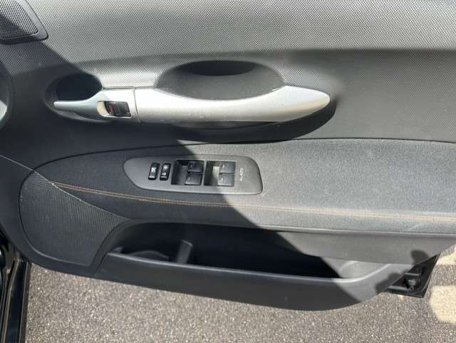 2010 TOYOTA AURIS 2010 TOYOTA AURIS