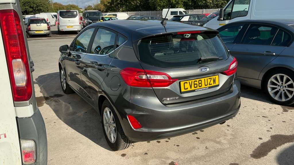 A 2018 FORD FIESTA 1.1 Ti-VCT Zetec Hatchback 5dr Petrol Manual Euro 6 (s/s) (85 ps) A 2018 FORD FIESTA 1.1 Ti-VCT Zetec Hatchback 5dr Petrol Manual Euro 6 (s/s) (85 ps)
