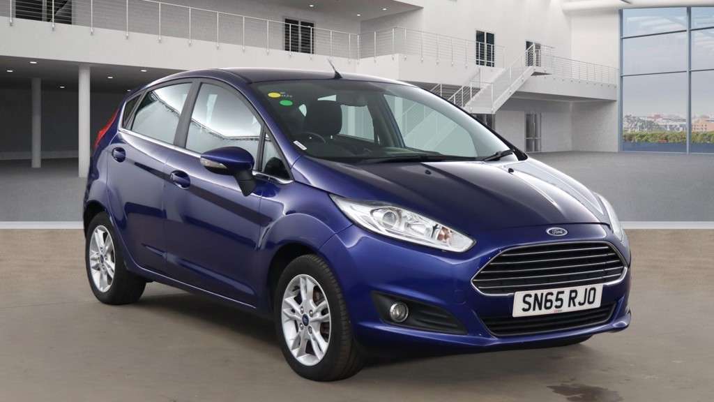 A 2015 FORD FIESTA 1.25 Zetec Hatchback 5dr Petrol Manual Euro 6 (82 ps) A 2015 FORD FIESTA 1.25 Zetec Hatchback 5dr Petrol Manual Euro 6 (82 ps)