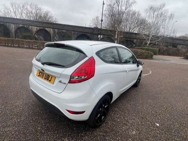 2011 FORD FIESTA 2011 FORD FIESTA