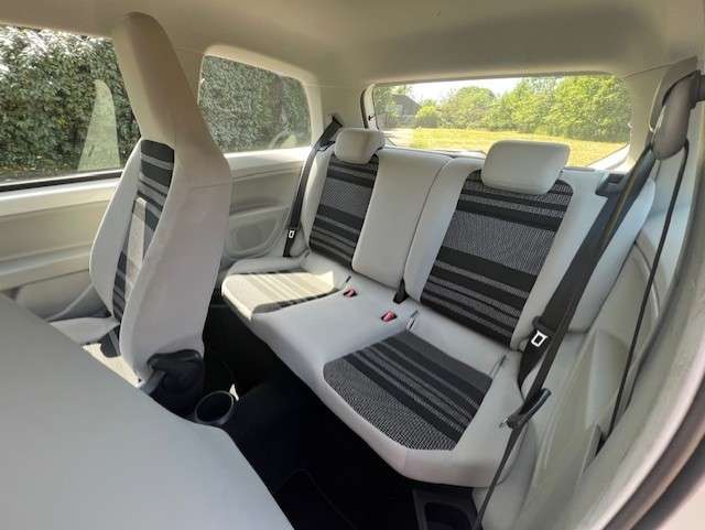 2012 SEAT MII 2012 SEAT MII