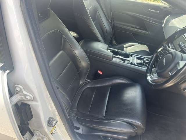2016 JAGUAR XE 2016 JAGUAR XE