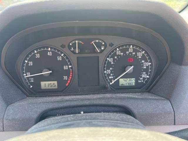 2002 SKODA FABIA 2002 SKODA FABIA
