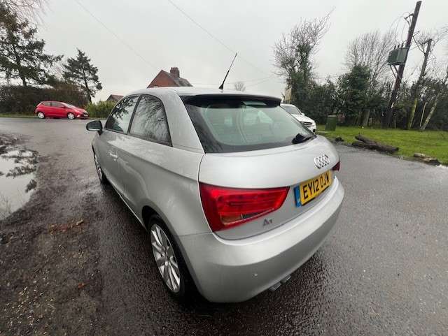 2012 AUDI A1 2012 AUDI A1