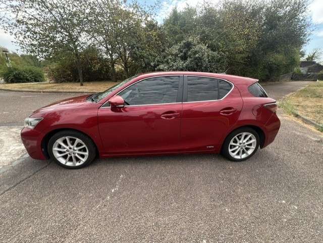 2011 LEXUS CT 2011 LEXUS CT