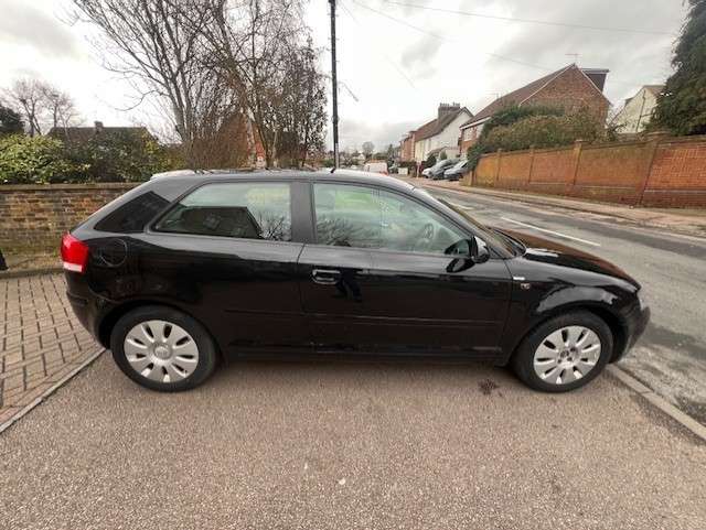 A 2007 AUDI A3 1.6 Special Edition Hatchback 3dr Petrol Automatic (183 g/km, 101 bhp) A 2007 AUDI A3 1.6 Special Edition Hatchback 3dr Petrol Automatic (183 g/km, 101 bhp)