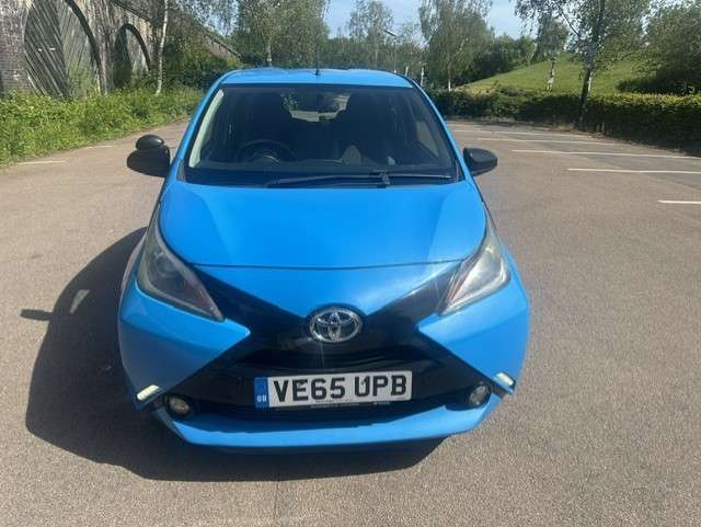 A 2015 TOYOTA AYGO 1.0 VVT-i x-cite Hatchback 5dr Petrol Manual Euro 6 (68 ps) A 2015 TOYOTA AYGO 1.0 VVT-i x-cite Hatchback 5dr Petrol Manual Euro 6 (68 ps)