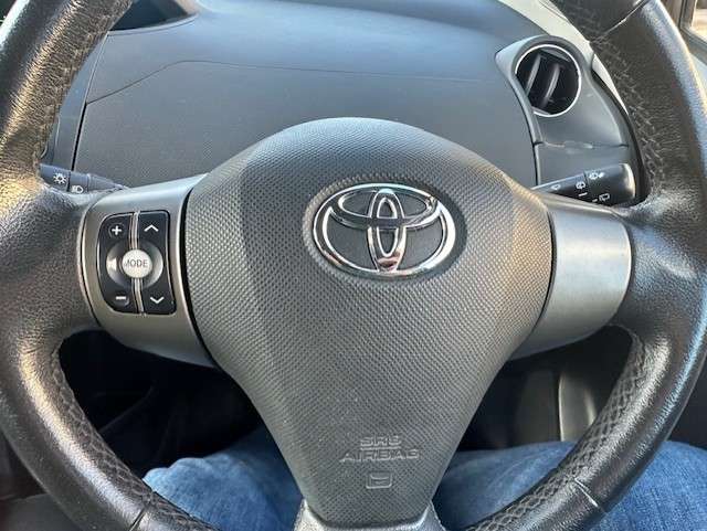 2009 TOYOTA YARIS 2009 TOYOTA YARIS