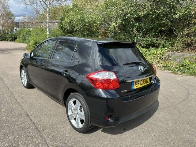 2010 TOYOTA AURIS 2010 TOYOTA AURIS