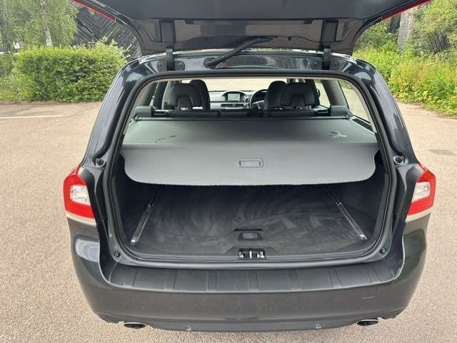 2015 VOLVO V70 2015 VOLVO V70