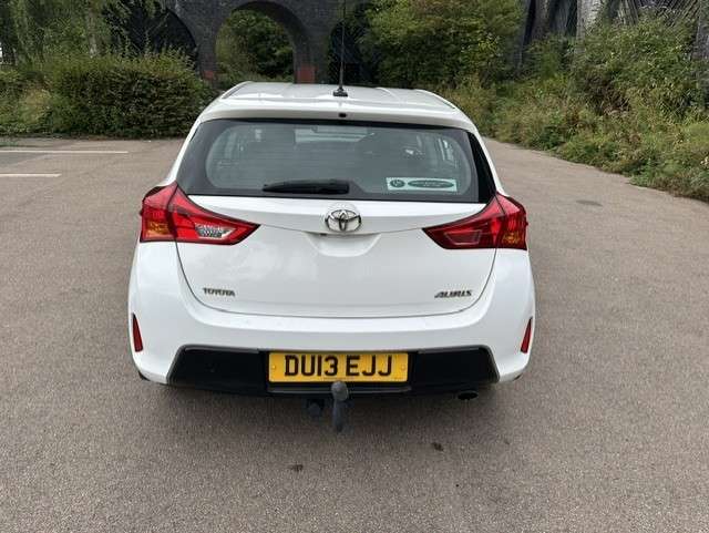 2013 TOYOTA AURIS 2013 TOYOTA AURIS