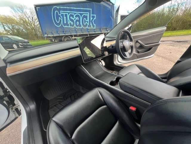 2020 TESLA MODEL 3 2020 TESLA MODEL 3