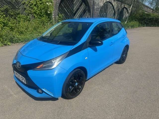 A 2015 TOYOTA AYGO 1.0 VVT-i x-cite Hatchback 5dr Petrol Manual Euro 6 (68 ps) A 2015 TOYOTA AYGO 1.0 VVT-i x-cite Hatchback 5dr Petrol Manual Euro 6 (68 ps)