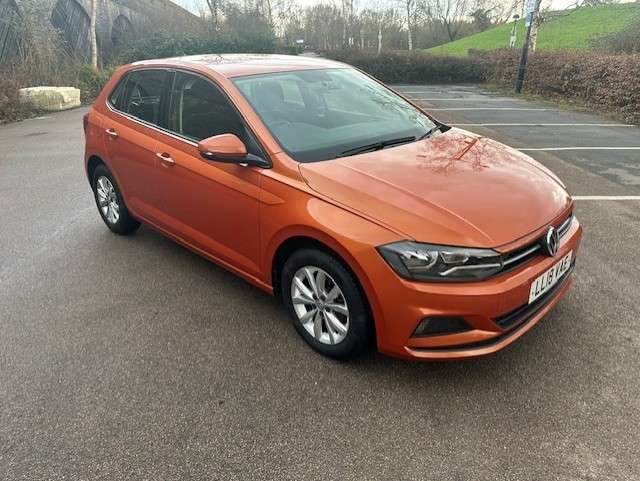A 2018 VOLKSWAGEN POLO 1.0 TSI SE Hatchback 5dr Petrol Manual Euro 6 (s/s) (95 ps) A 2018 VOLKSWAGEN POLO 1.0 TSI SE Hatchback 5dr Petrol Manual Euro 6 (s/s) (95 ps)