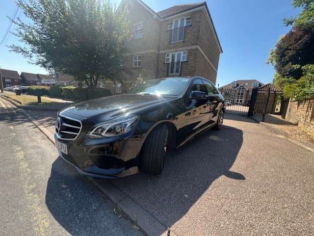 A 2016 MERCEDES-BENZ E CLASS E350 BLUETEC AMG NIGHT EDITION PREMIUM 4-Door A 2016 MERCEDES-BENZ E CLASS E350 BLUETEC AMG NIGHT EDITION PREMIUM 4-Door