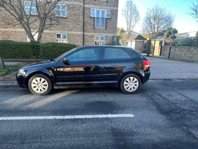 A 2007 AUDI A3 1.6 Special Edition Hatchback 3dr Petrol Automatic (183 g/km, 101 bhp) A 2007 AUDI A3 1.6 Special Edition Hatchback 3dr Petrol Automatic (183 g/km, 101 bhp)