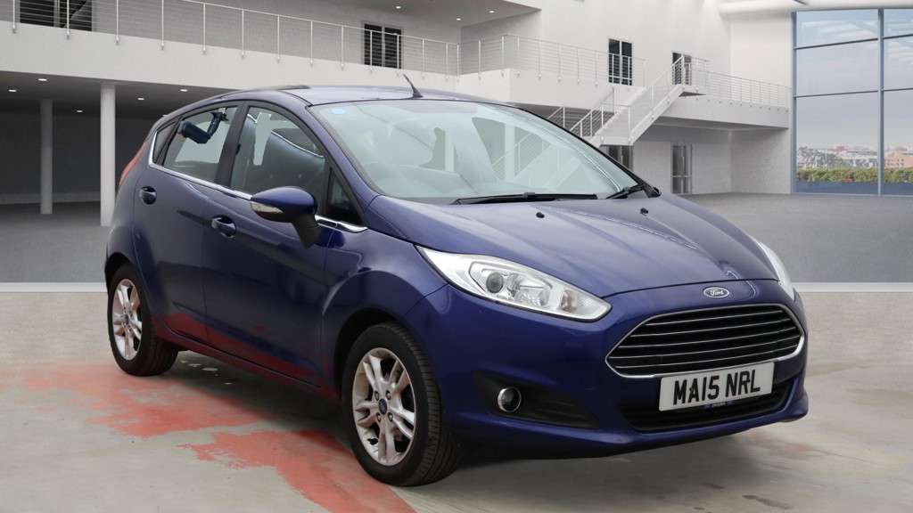 A 2015 FORD FIESTA 1.25 Zetec Hatchback 5dr Petrol Manual Euro 5 (82 ps) A 2015 FORD FIESTA 1.25 Zetec Hatchback 5dr Petrol Manual Euro 5 (82 ps)