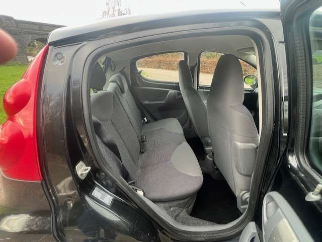 2006 PEUGEOT 107 2006 PEUGEOT 107