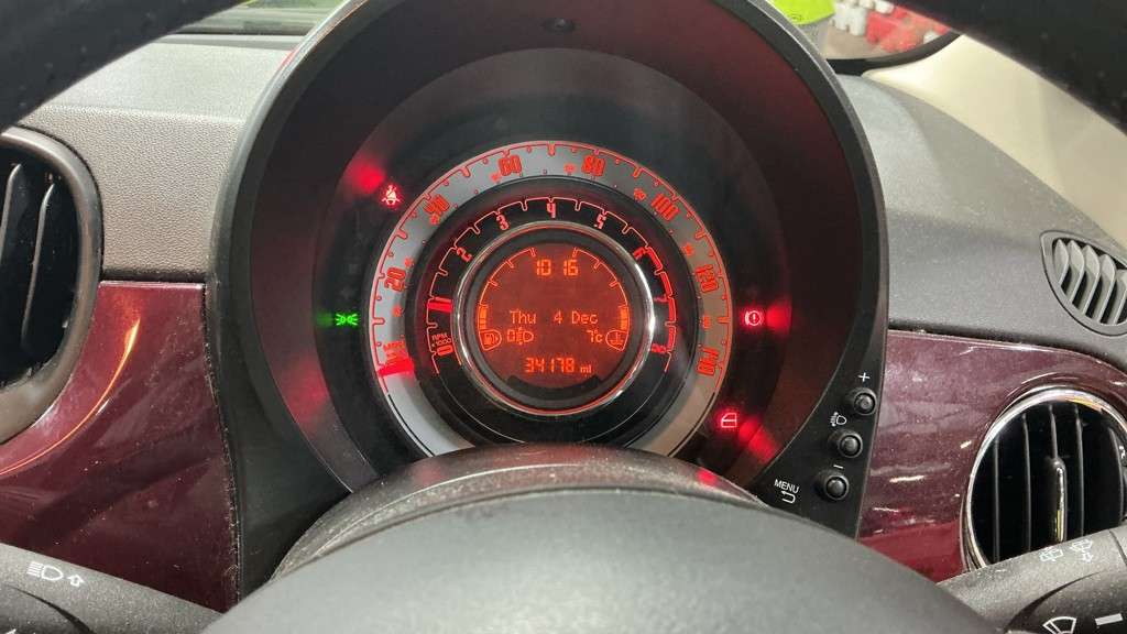 2015 FIAT 500 2015 FIAT 500