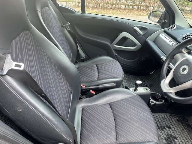 2011 SMART FORTWO 2011 SMART FORTWO