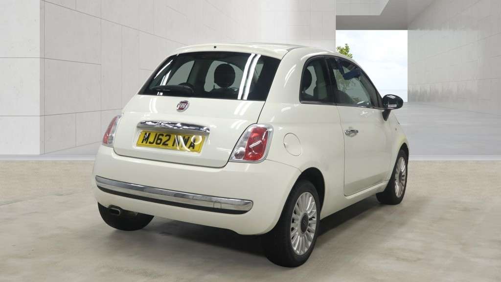 A 2012 FIAT 500 1.2 Lounge Hatchback 3dr Petrol Manual Euro 4 (69 bhp) A 2012 FIAT 500 1.2 Lounge Hatchback 3dr Petrol Manual Euro 4 (69 bhp)